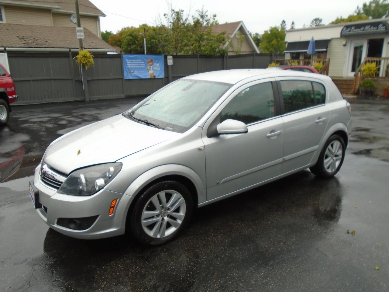 2008 Saturn Astra XR - Photo #1