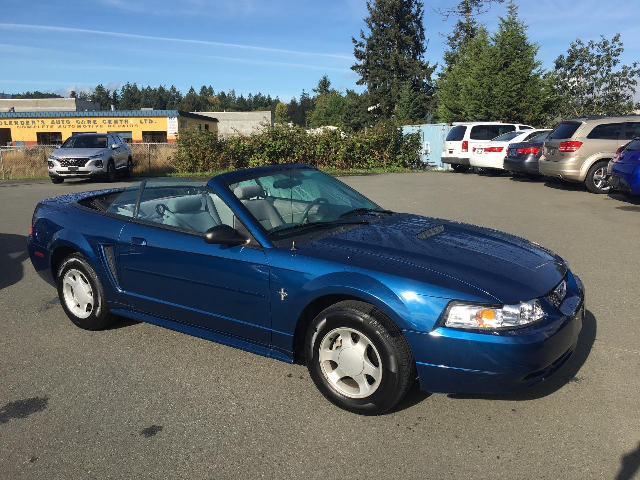 2000 ford mustang v6 convertible