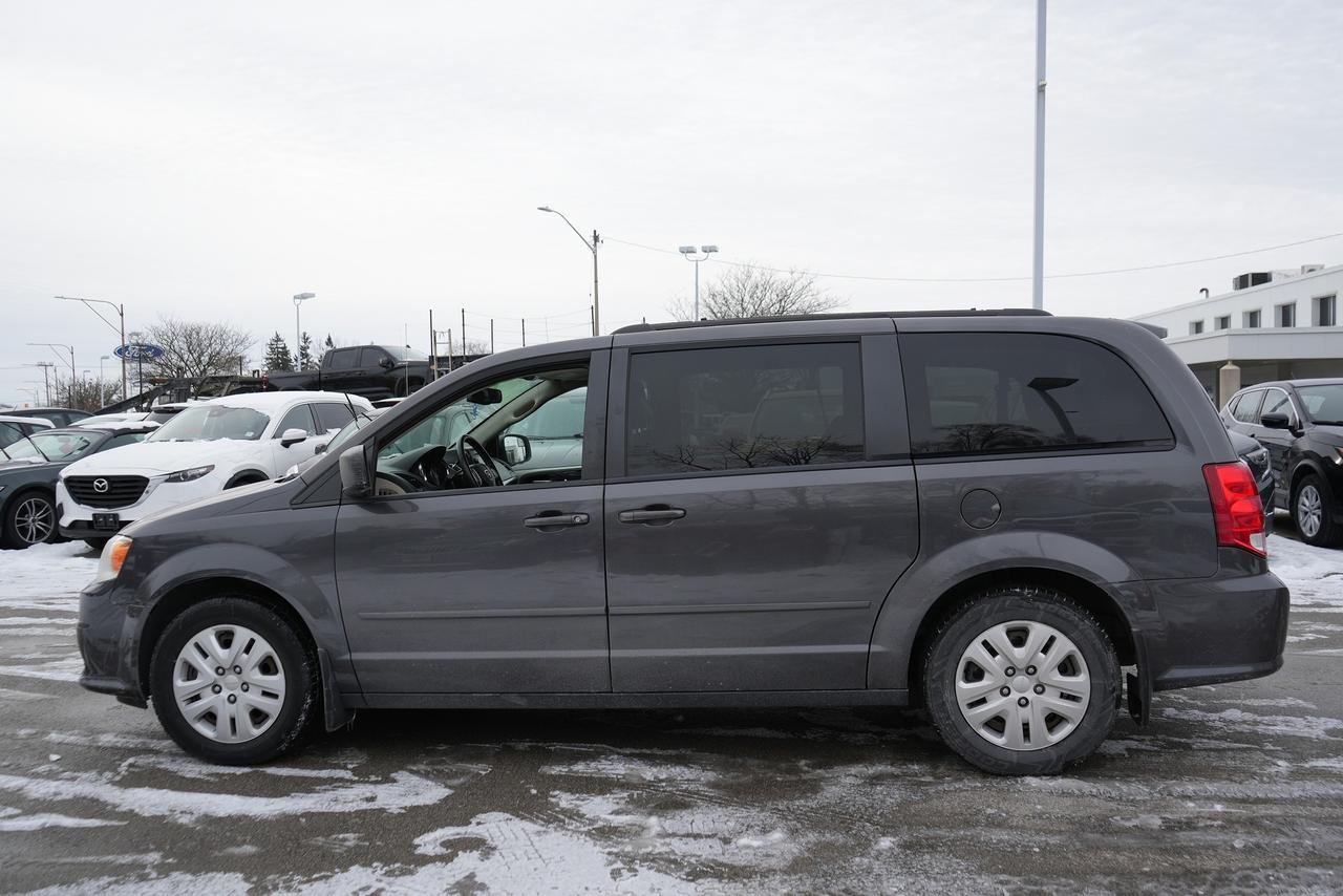 2016 Dodge Grand Caravan SXT Photo