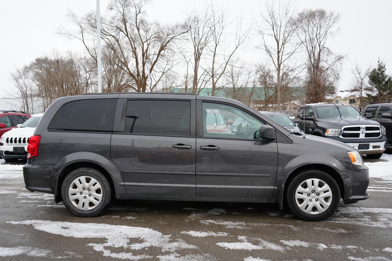 2016 Dodge Grand Caravan SXT Photo