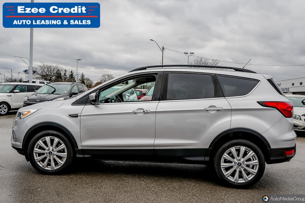 2019 Ford Escape SEL Photo37