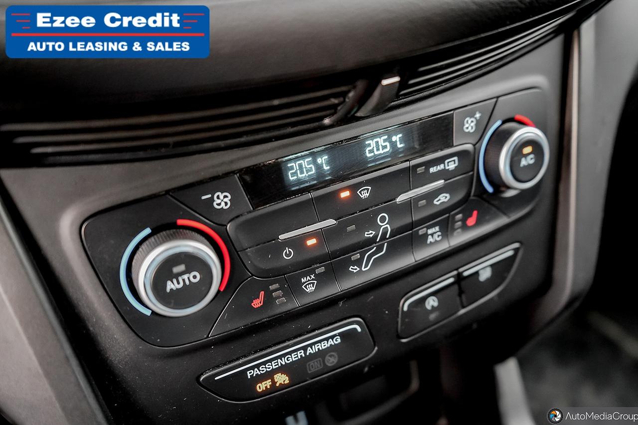 2019 Ford Escape SEL Photo