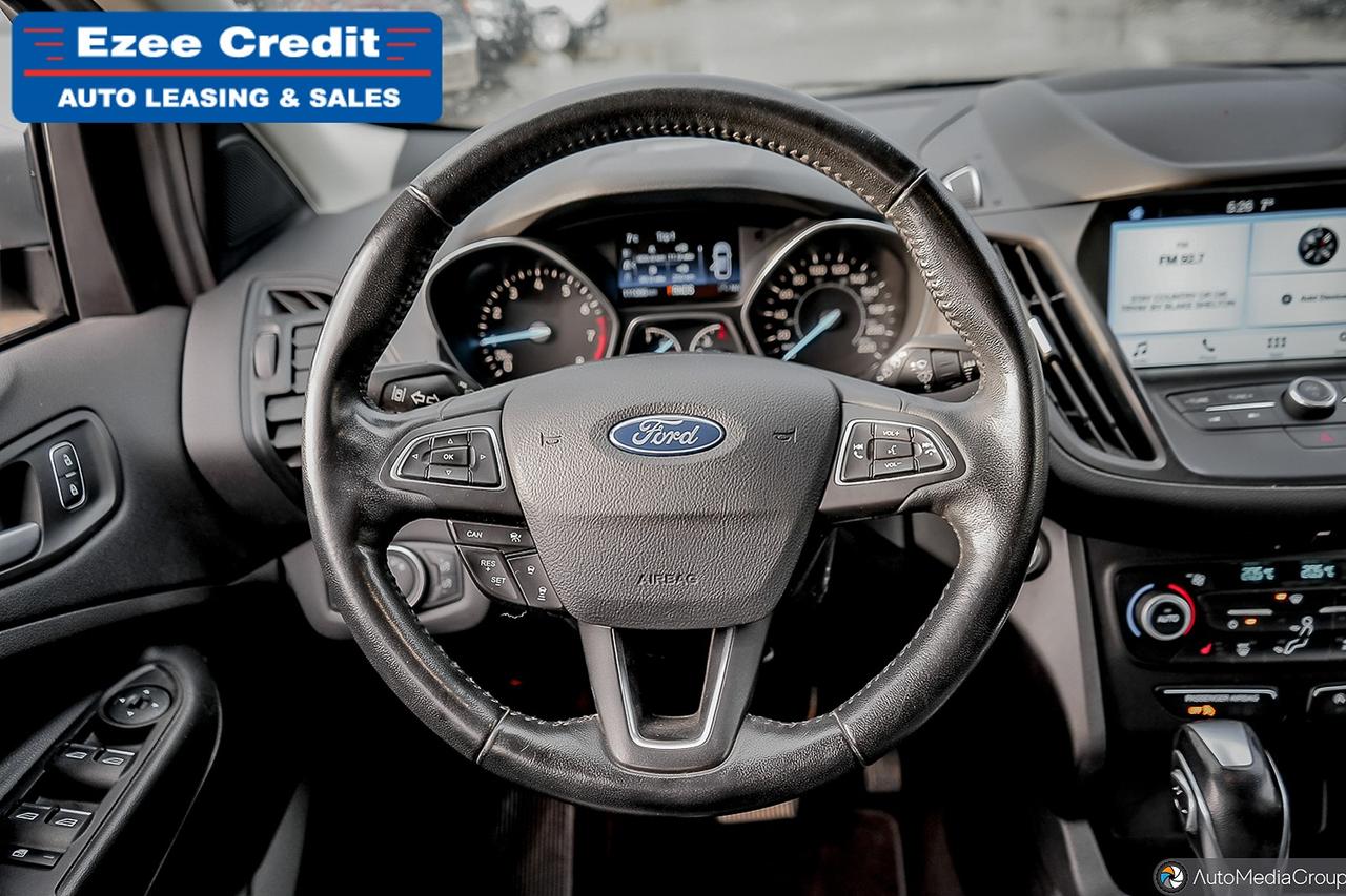 2019 Ford Escape SEL Photo