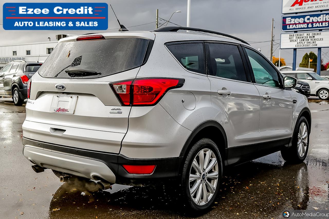 2019 Ford Escape SEL Photo