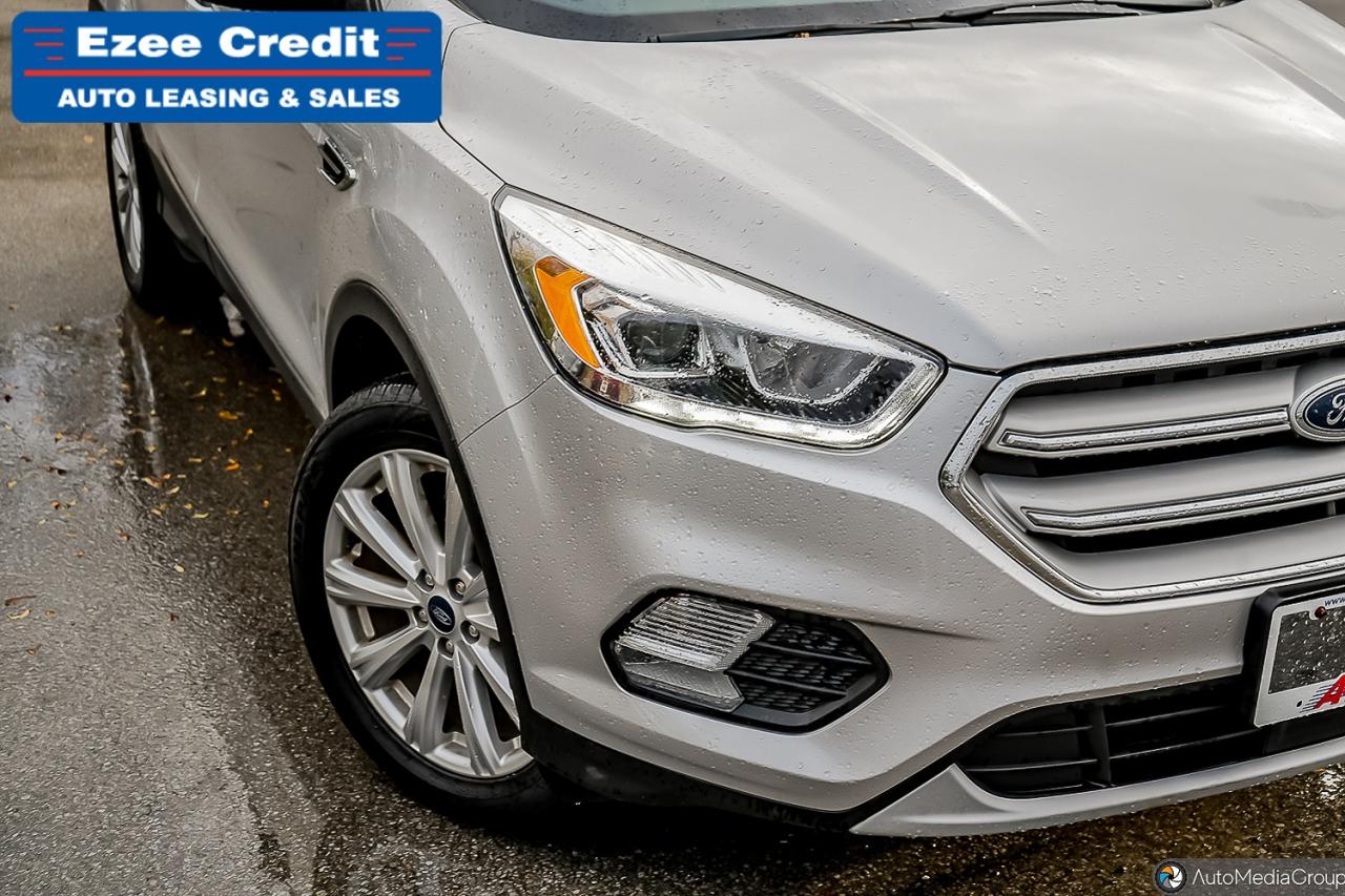 2019 Ford Escape SEL Photo