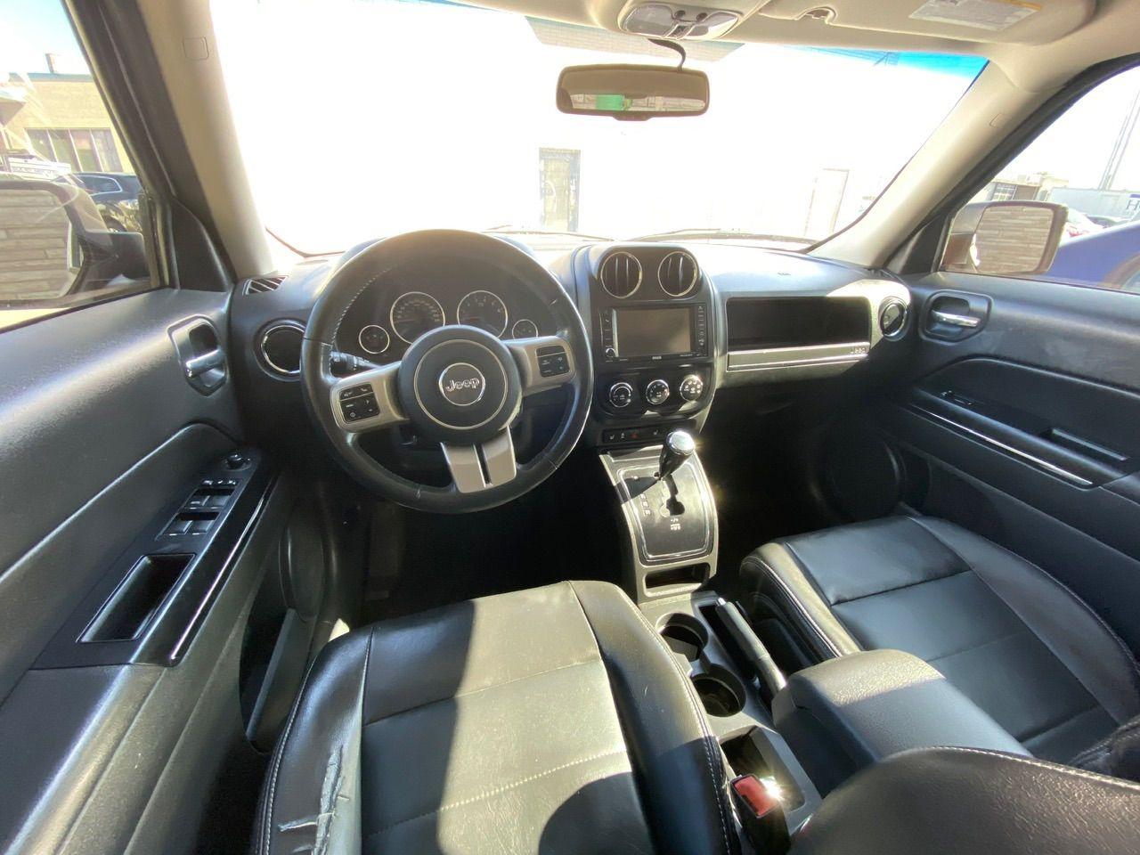 2012 Jeep Patriot Limited, AWD, Leather, NAV Photo