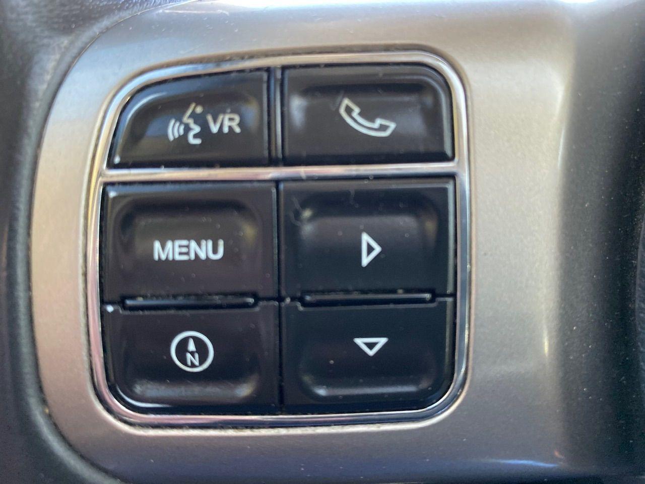 2012 Jeep Patriot Limited, AWD, Leather, NAV Photo