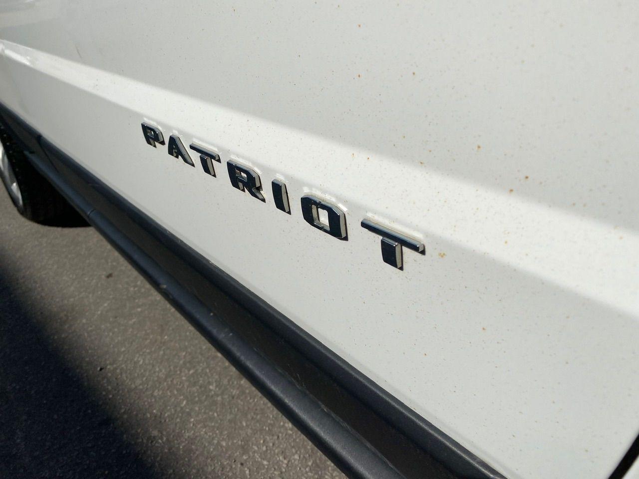 2012 Jeep Patriot Limited, AWD, Leather, NAV Photo