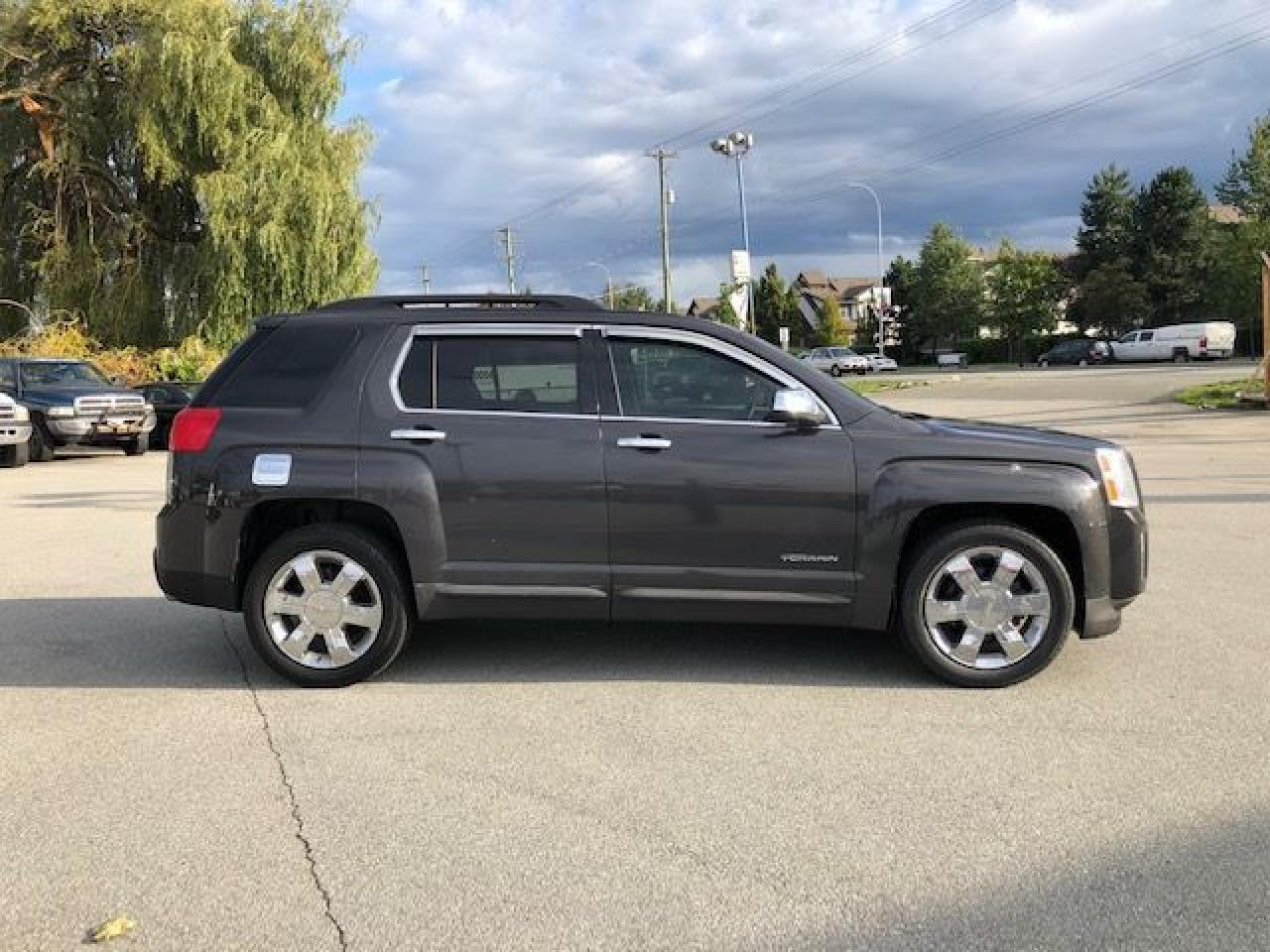 2015 GMC Terrain SLT - Photo #3