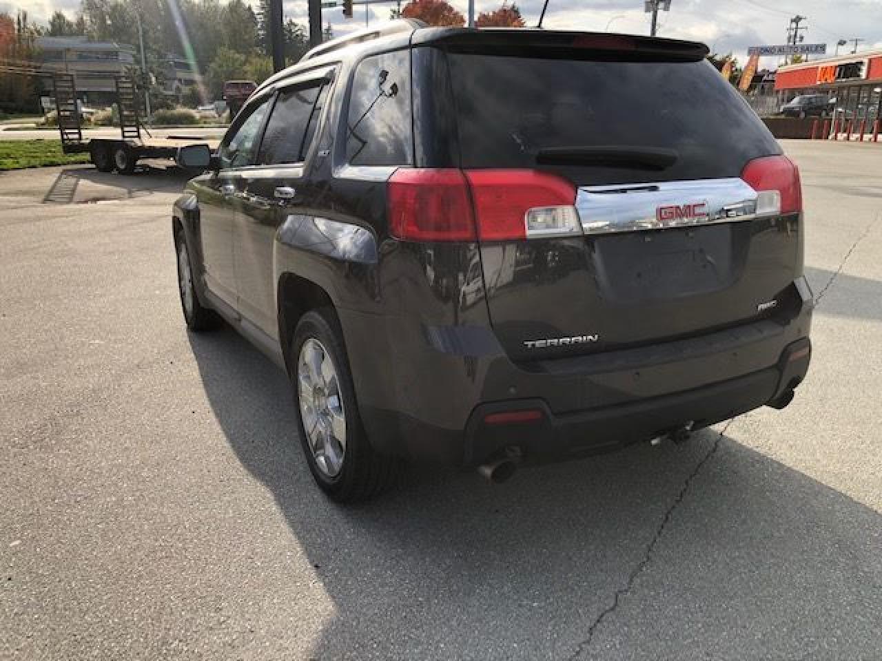 2015 GMC Terrain SLT - Photo #6