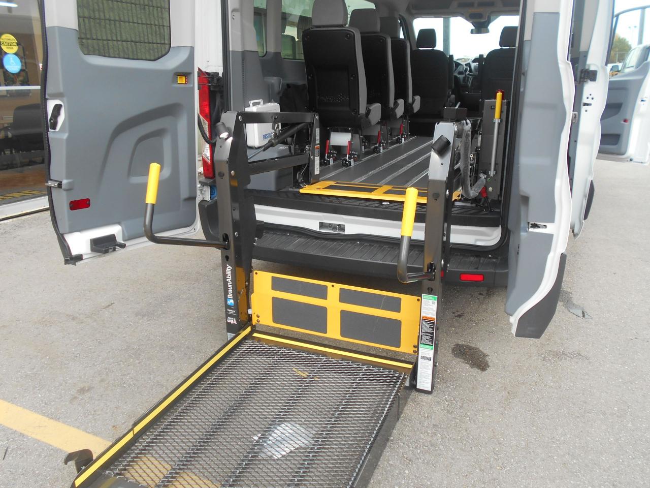 Used 2018 Ford Transit 350 XLTRear Wheelchair Lift for Sale in London, Ontario Carpages.ca