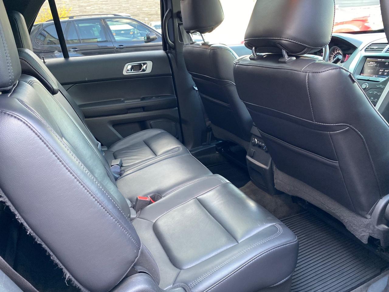 2013 Ford Explorer 7 Psgr, Leather, Navi, AWD Photo