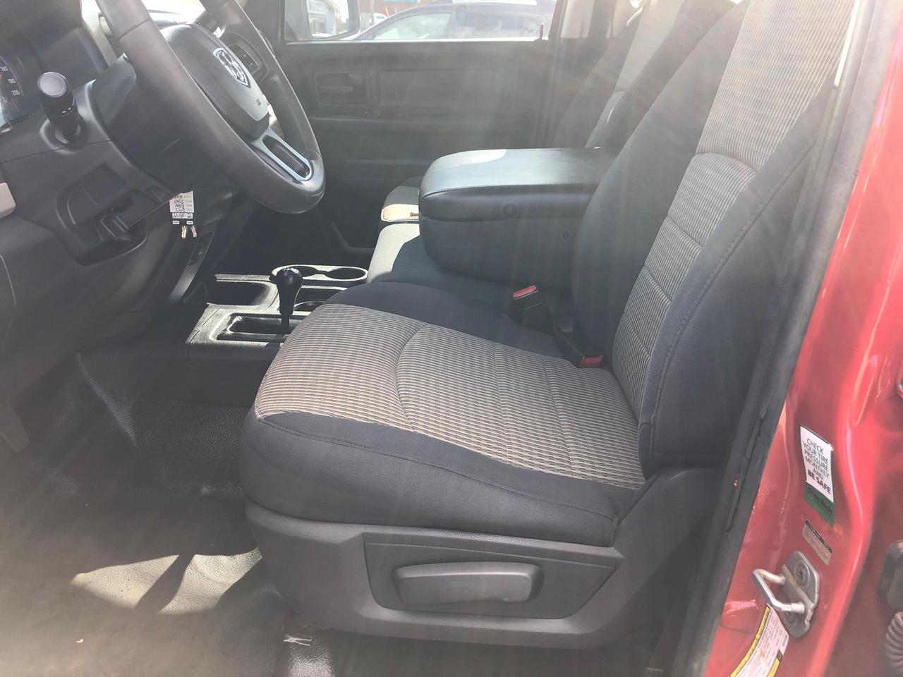 2012 RAM 2500 4WD Crew Cab 169" ST Photo