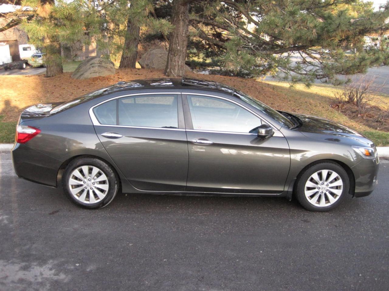 2013 Honda Accord "EX-L"-1 OWNER! ONLY 105K KMS! ONLY $10,490.00!!! - Photo #2