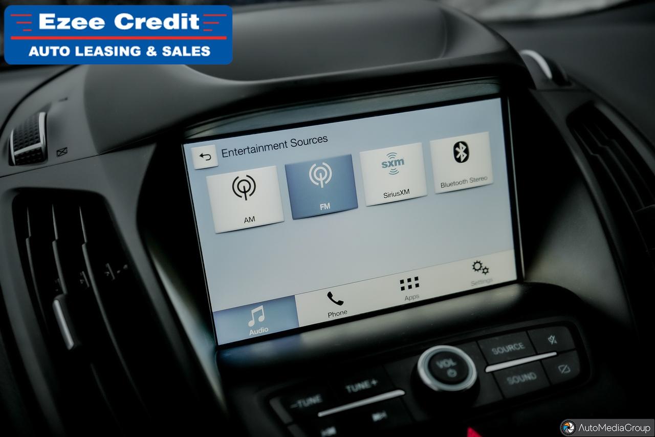 2019 Ford Escape SEL Photo