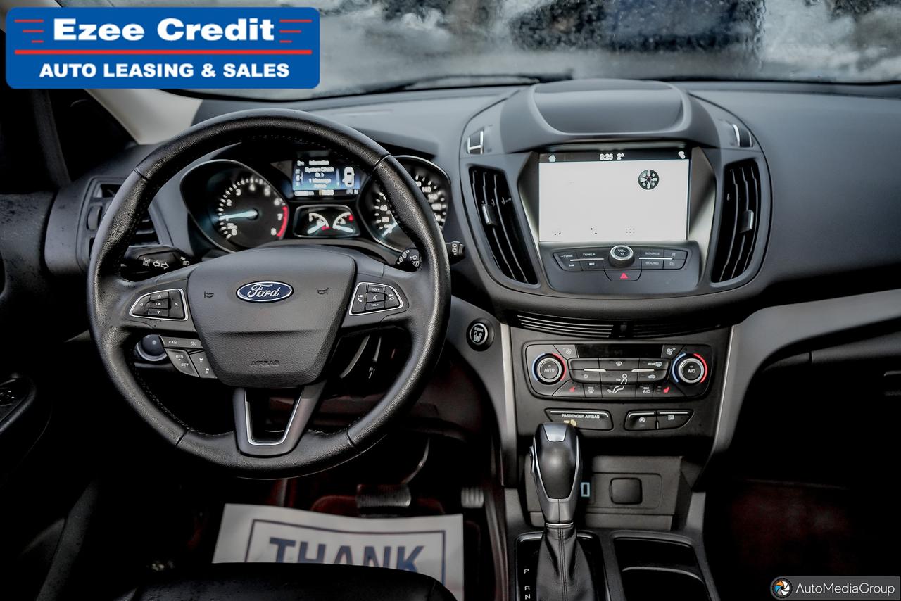 2019 Ford Escape SEL Photo