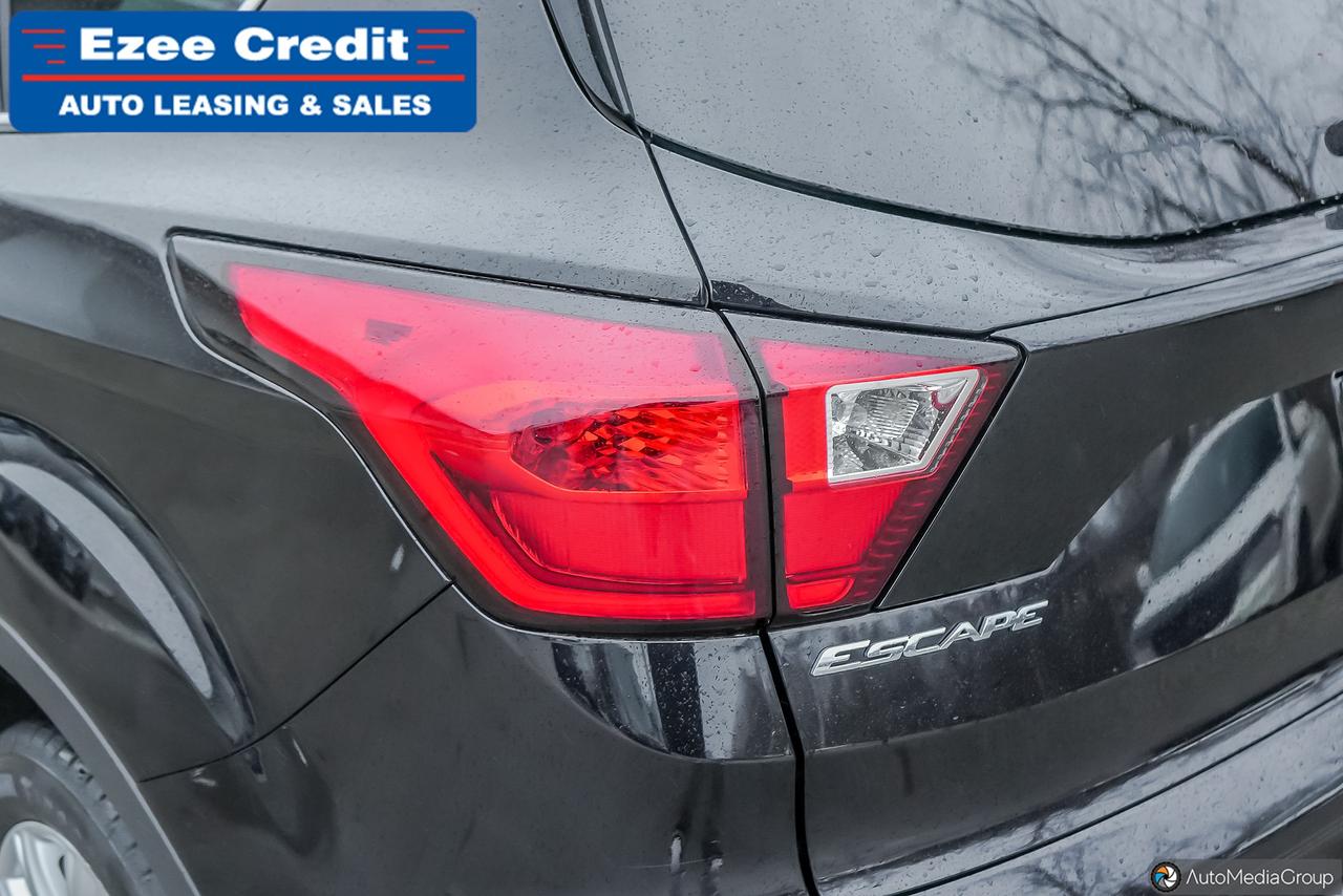 2019 Ford Escape SEL Photo