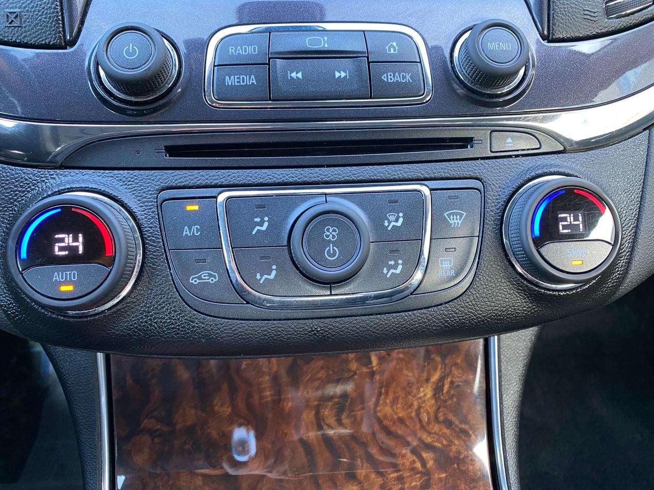 2014 Chevrolet Impala LT, No Accidents, Certified! Photo