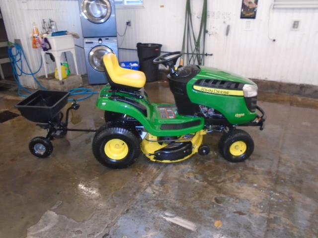 2016 John Deere 4300 D105