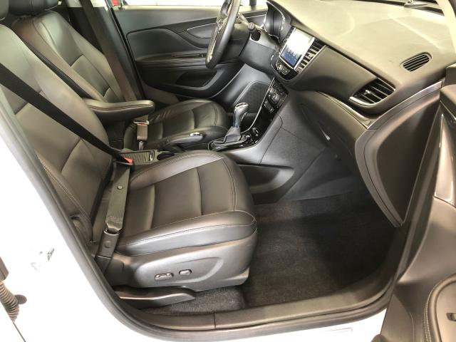 2018 Buick Encore Essence AWD 4G +Apple Play+Leather+Blind Spot+Roof Photo21