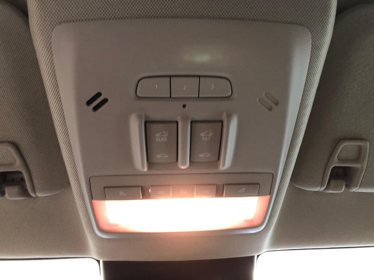 2018 Buick Encore Essence AWD 4G +Apple Play+Leather+Blind Spot+Roof - Photo #45