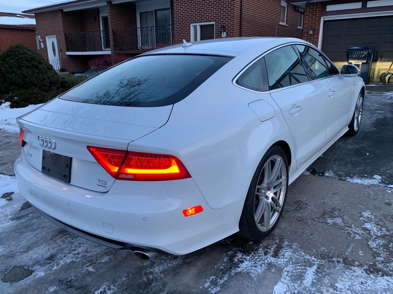 2014 Audi A7 TDI, Technik, S Line, Night Vision, No Accidents! - Photo #2