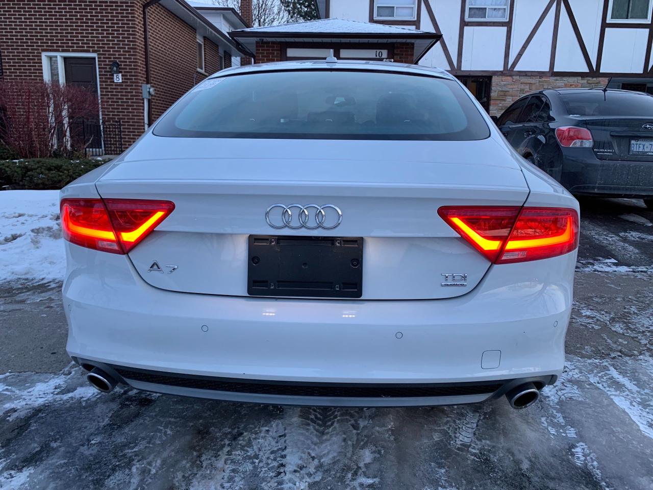 2014 Audi A7 TDI, Technik, S Line, Night Vision, No Accidents! Photo3