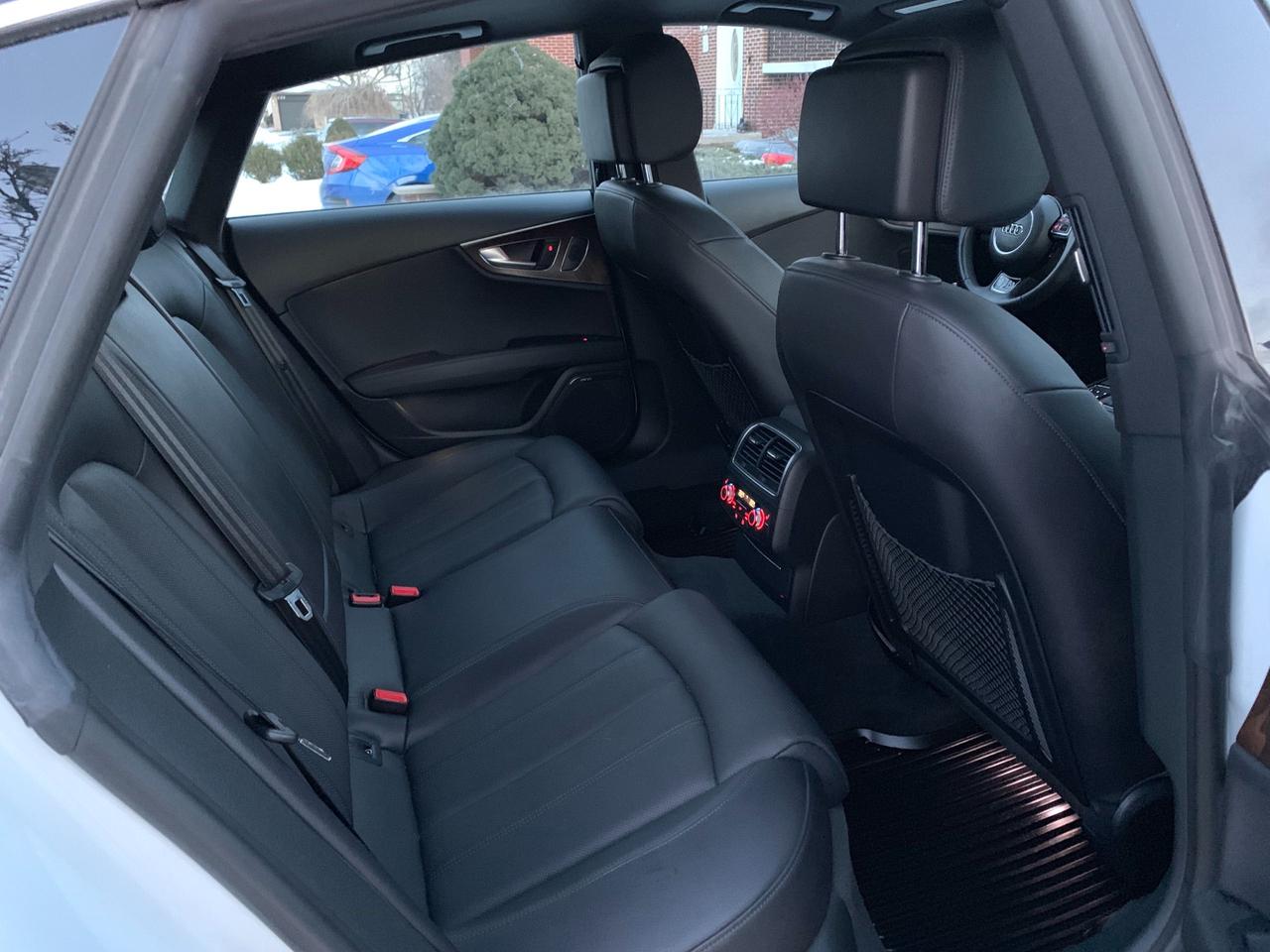 2014 Audi A7 TDI, Technik, S Line, Night Vision, No Accidents! Photo