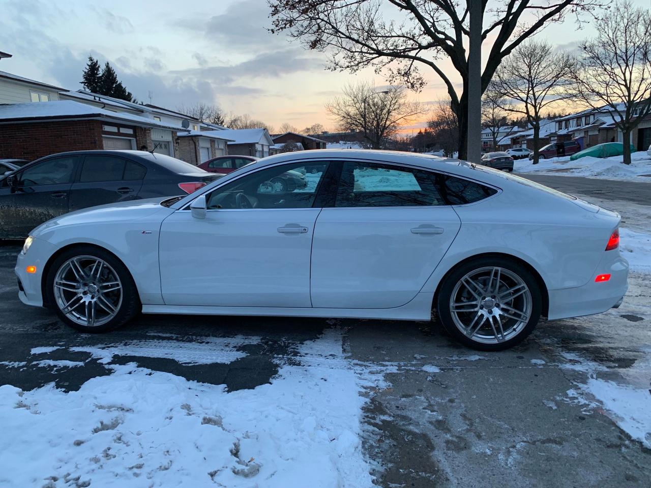 2014 Audi A7 TDI, Technik, S Line, Night Vision, No Accidents! Photo4