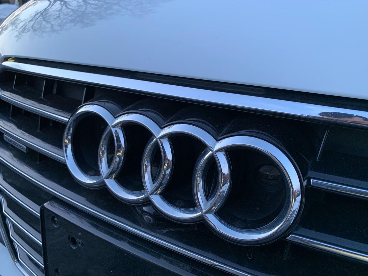 2014 Audi A7 TDI, Technik, S Line, Night Vision, No Accidents! Photo