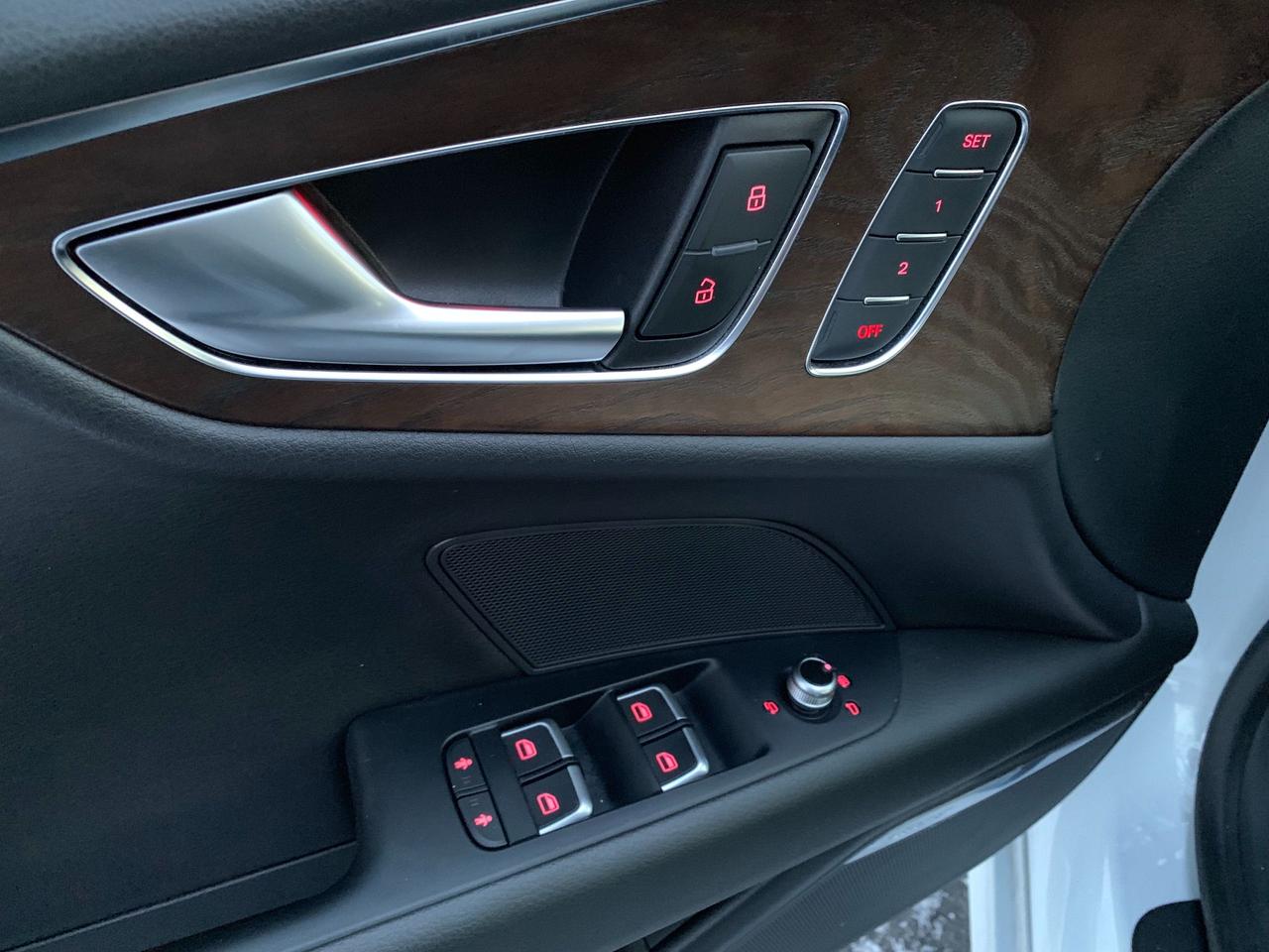 2014 Audi A7 TDI, Technik, S Line, Night Vision, No Accidents! Photo