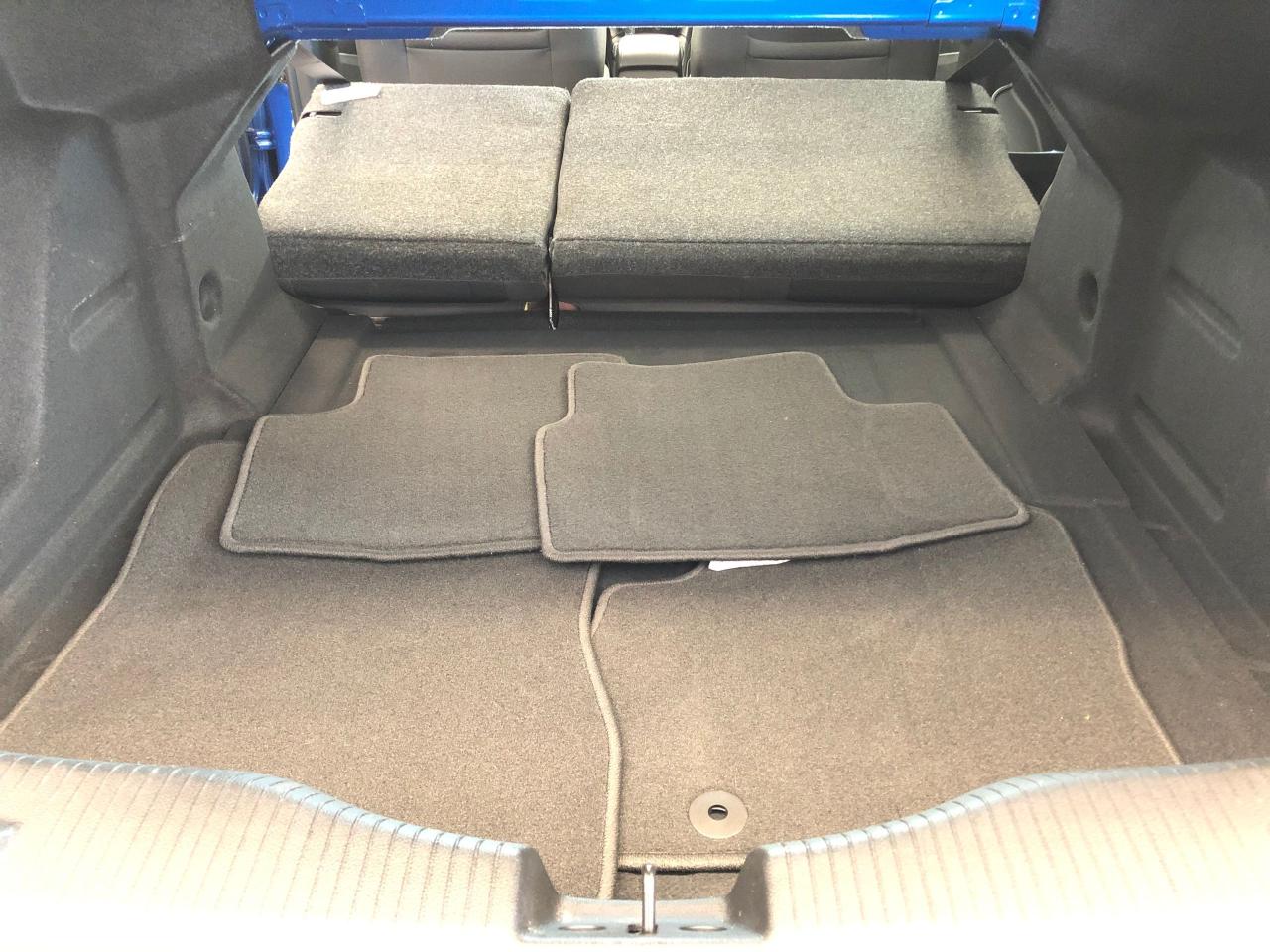 2016 Chevrolet Cruze LT+Apple+Android Play+HTD Seats+Camera+New Brakes - Photo #25