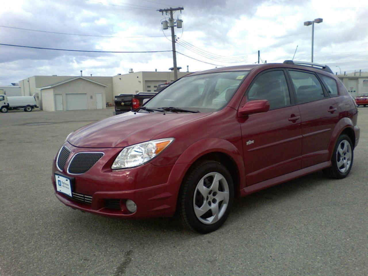 Used 2006 Pontiac Vibe Sport Wagon 4D for Sale in Winnipeg, Manitoba