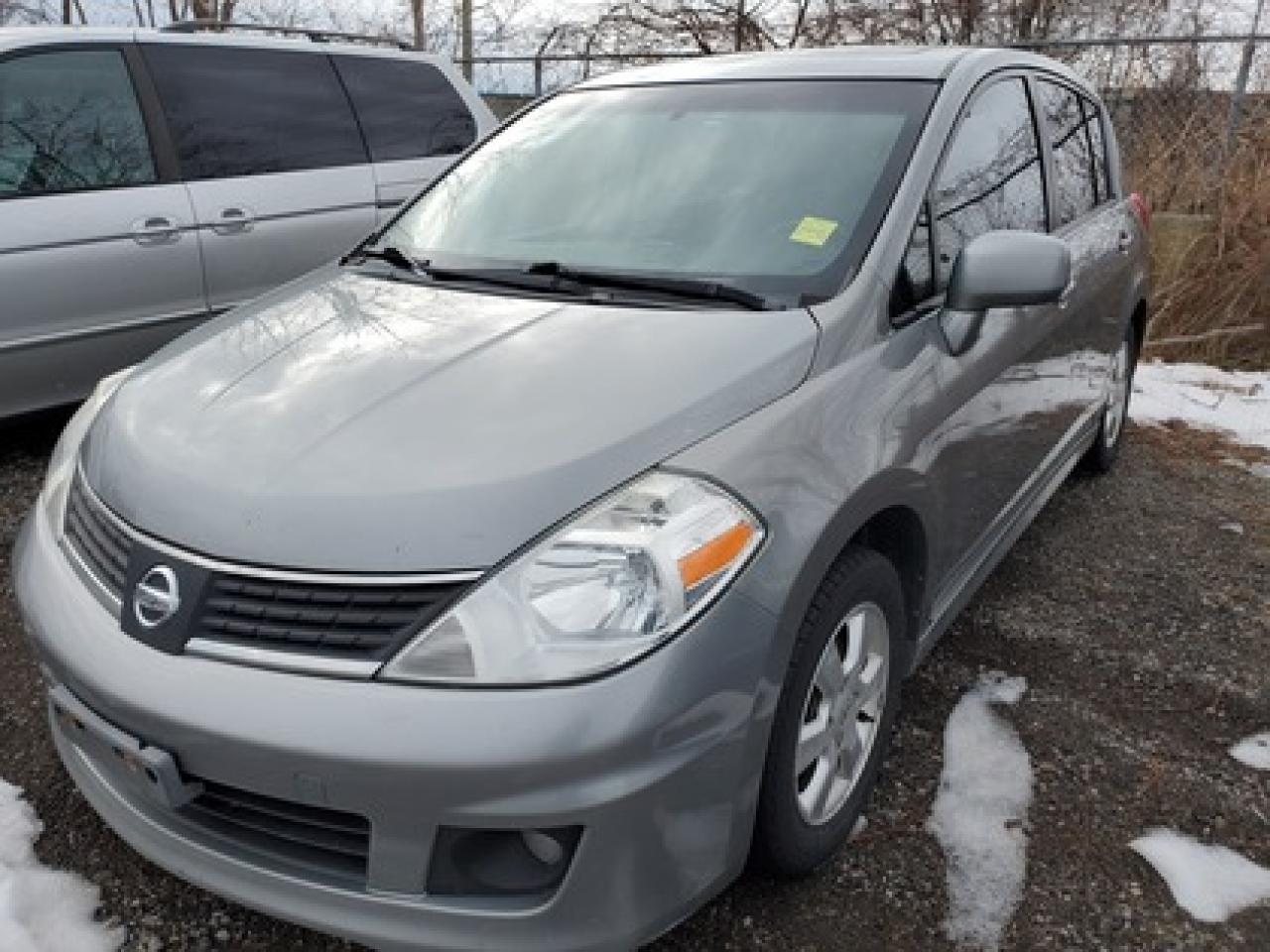 Used 2008 Nissan Versa 5dr Hb I4 Man 1 8 Sl For Sale In