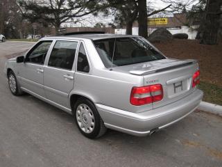 2000 Volvo S70 "SE" 1 LOCAL SENIOR OWNER! NO CLAIMS-ORIG. PAINT!! - Photo #6