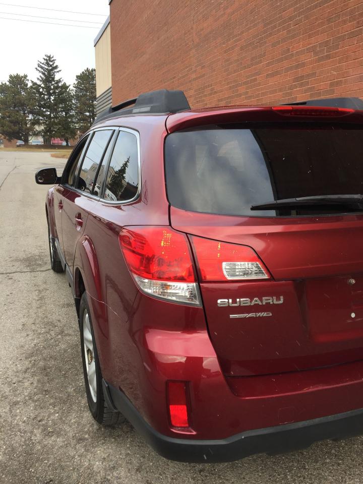 2012 Subaru Outback 3.6R Limited - ONLY 129K KMS. & $10,650!! - Photo #14