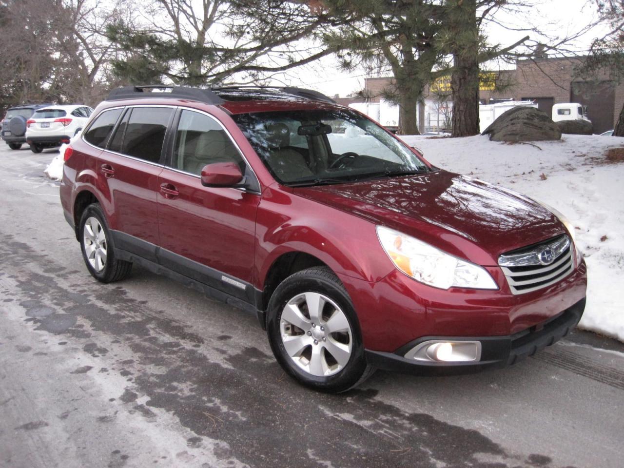 2012 Subaru Outback 3.6R Limited - ONLY 129K KMS. & $10,650!! - Photo #1