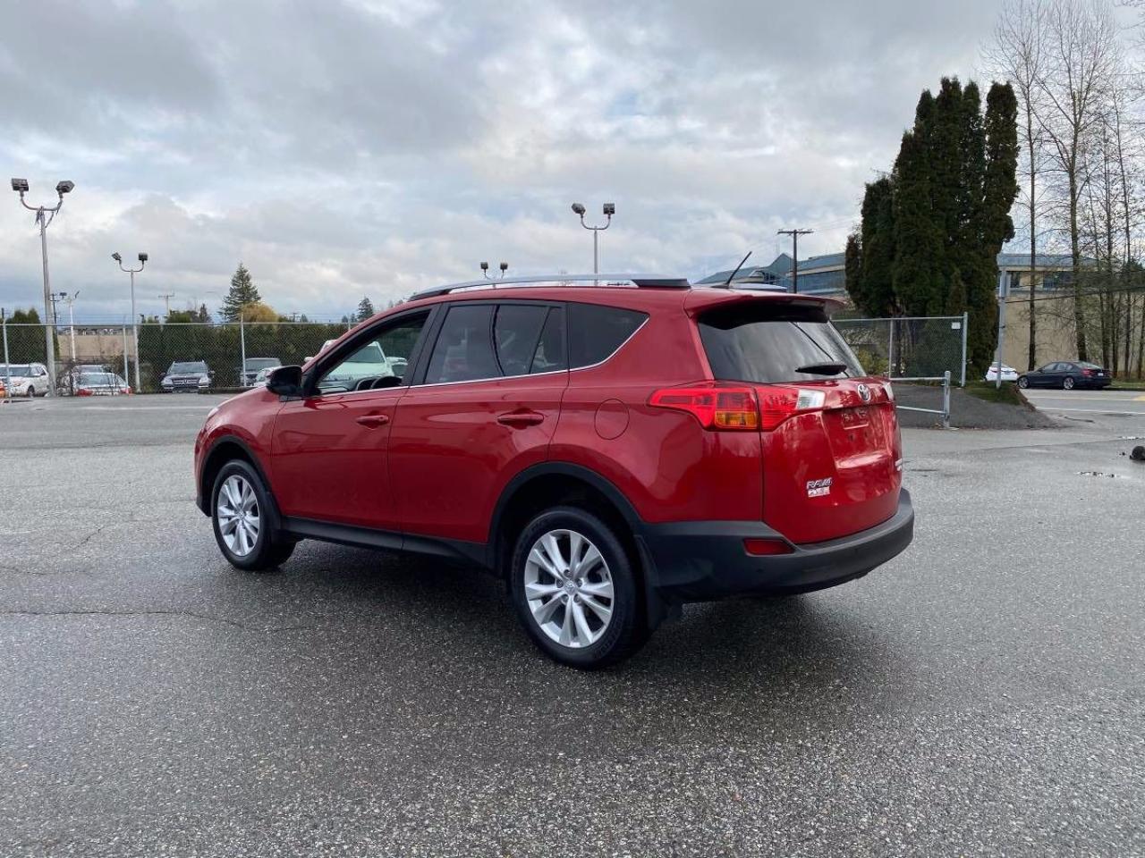 2013 Toyota RAV4 LIMITED  - Photo #7