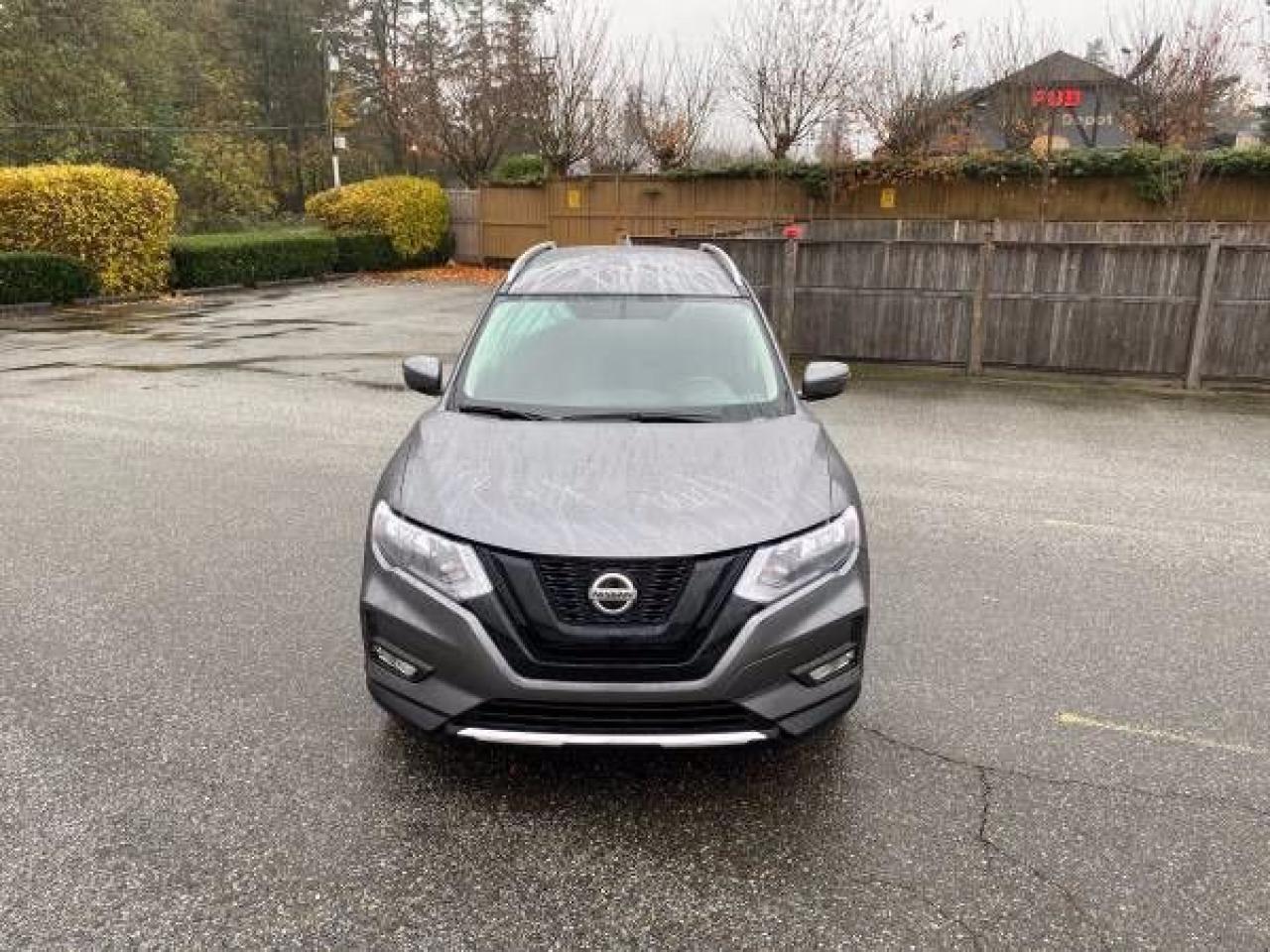 2018 Nissan Rogue SV - Photo #3