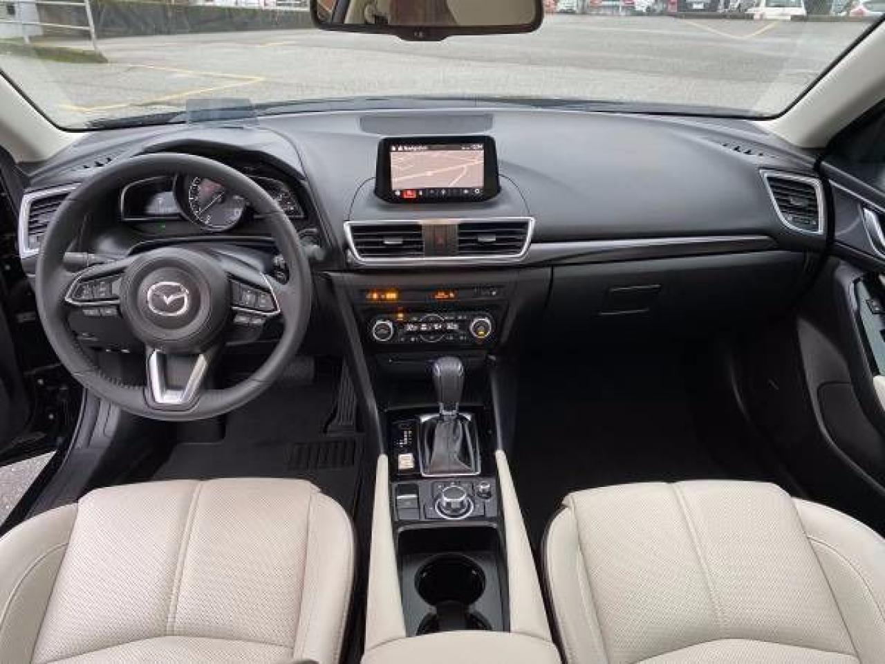 2018 Mazda MAZDA3 GT - Photo #14