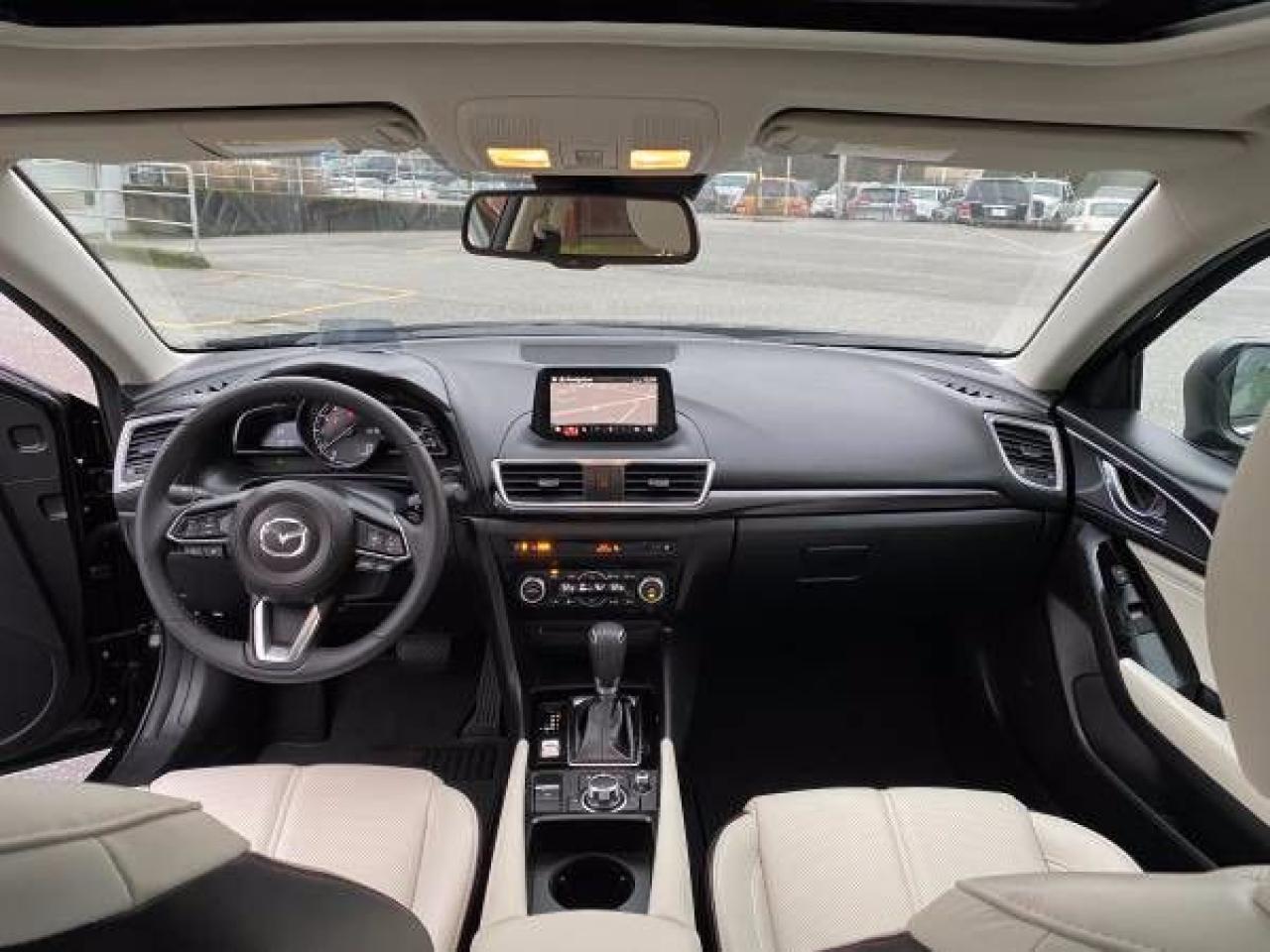 2018 Mazda MAZDA3 GT - Photo #15