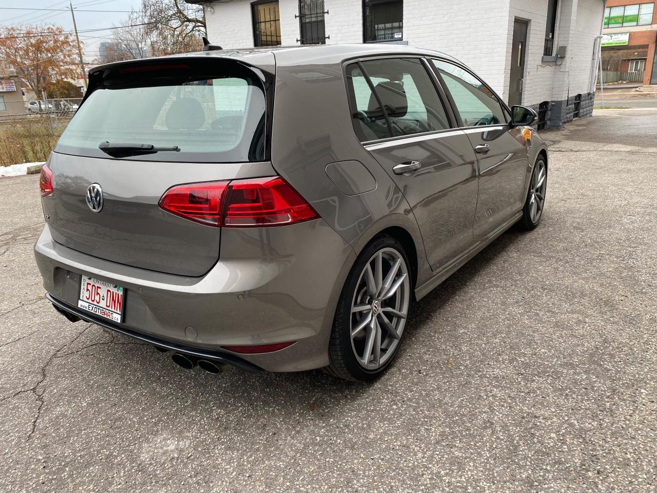 2017 Volkswagen Golf "R", 292HP! AWD. No Accidents! - Photo #3