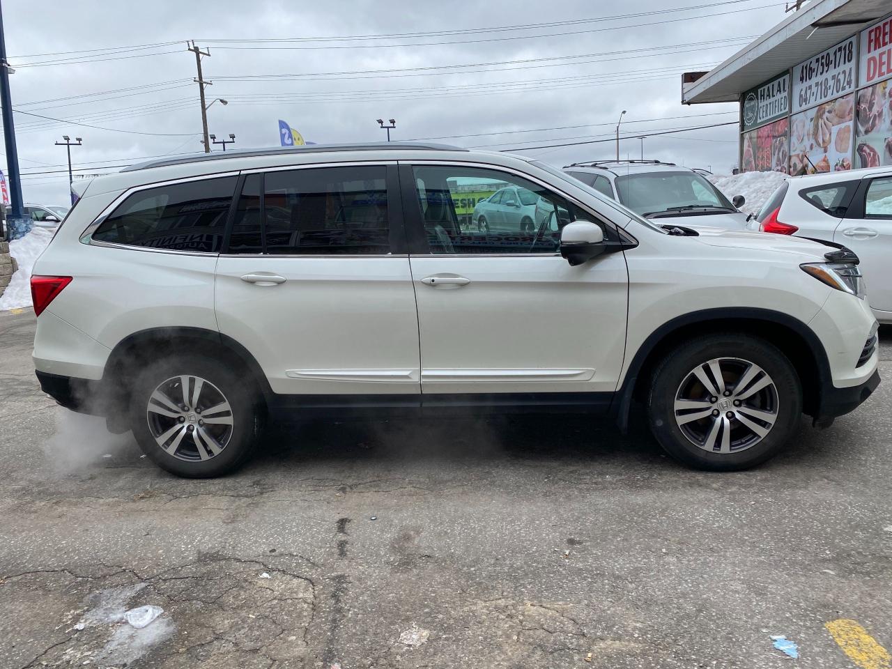 2016 Honda Pilot EX-L RES. No Accidents! - Photo #4