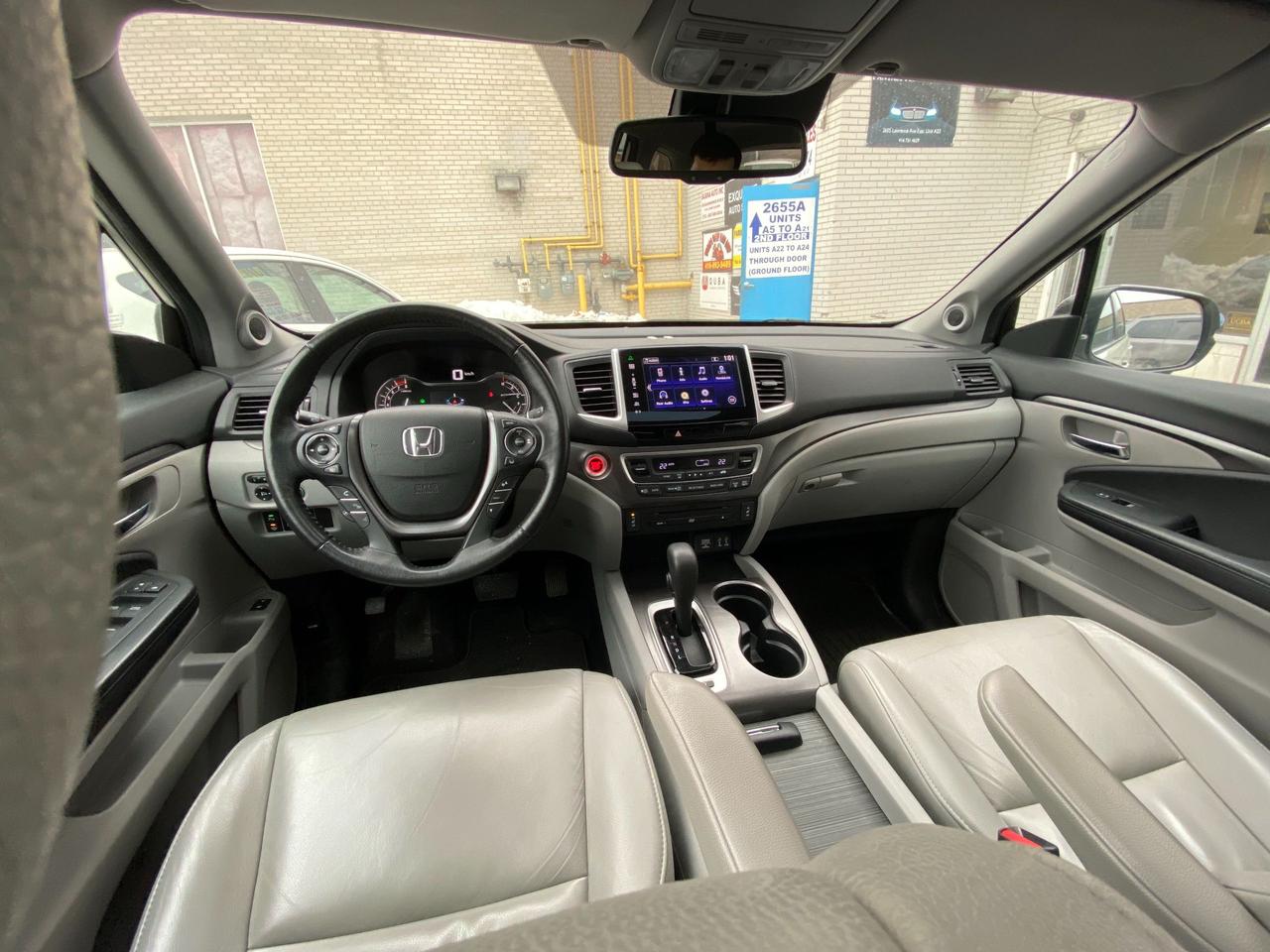 2016 Honda Pilot EX-L RES. No Accidents! Photo