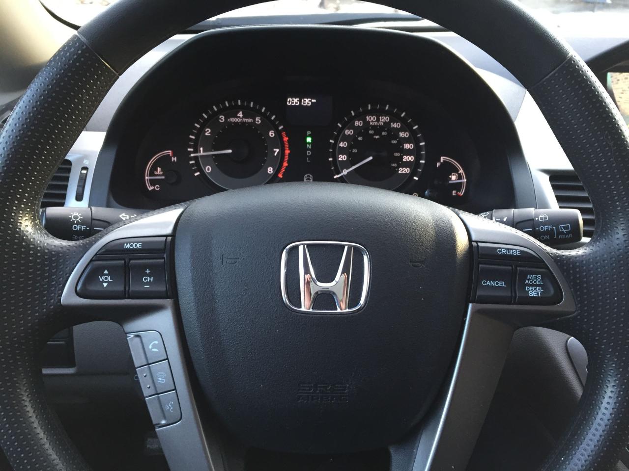 2016 Honda Odyssey LX-YES,...ONLY 35,135KMS!! 1 LOCAL OWNER! - Photo #17