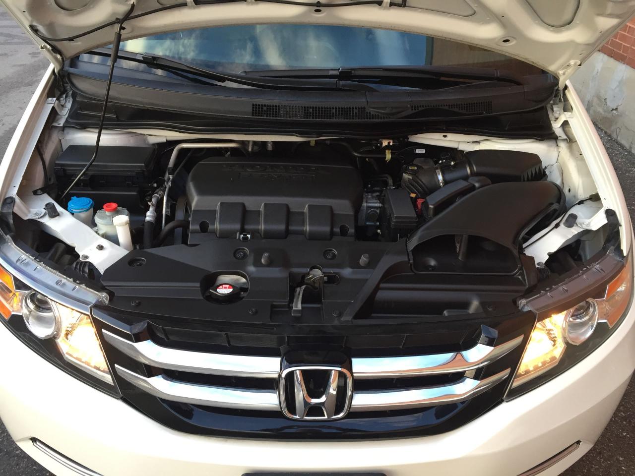2016 Honda Odyssey LX-YES,...ONLY 35,135KMS!! 1 LOCAL OWNER! - Photo #20