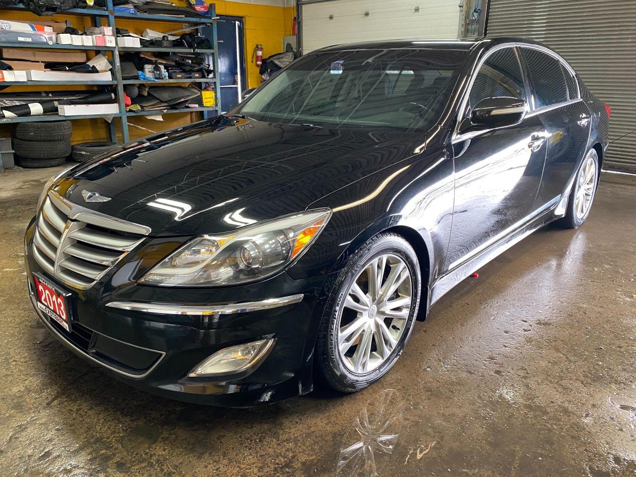 2013 Hyundai Genesis R-Spec • No Accidents! - Photo #17