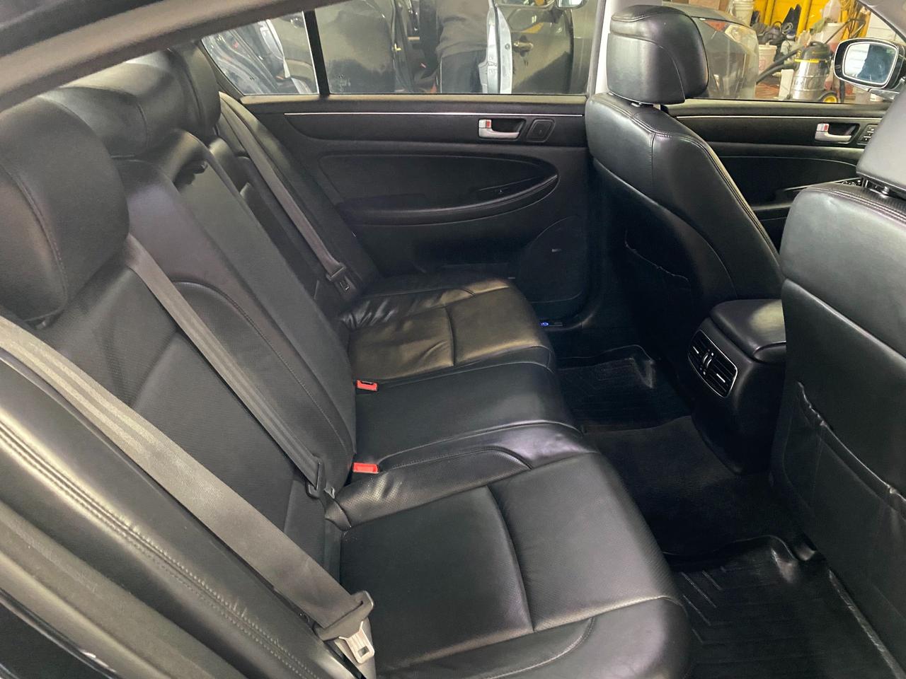 2013 Hyundai Genesis R-Spec • No Accidents! Photo