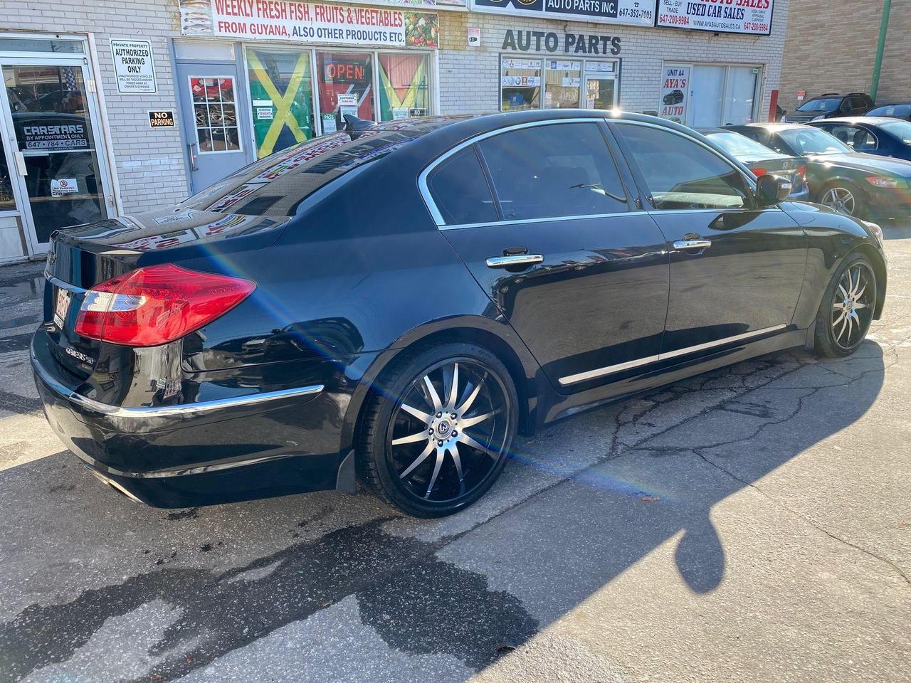 2013 Hyundai Genesis R-Spec • No Accidents! Photo