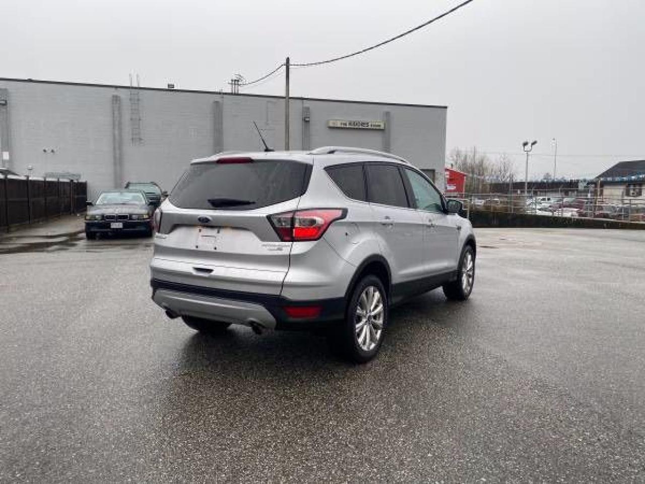 2017 Ford Escape Titanium - Photo #8